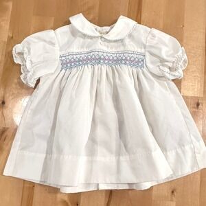 Baby Togs Smocked‎ Dress Baby 3M White Excellent Vintage Hand Embroidered 25602